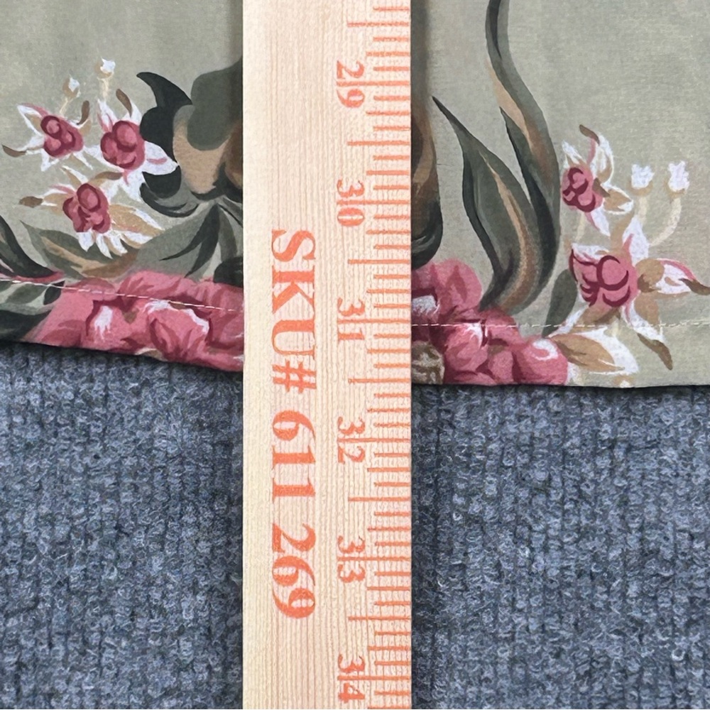 Sag Harbor Petite Vintage Floral Pleated Maxi Skirt Tan Pink - Picture 6 of 8